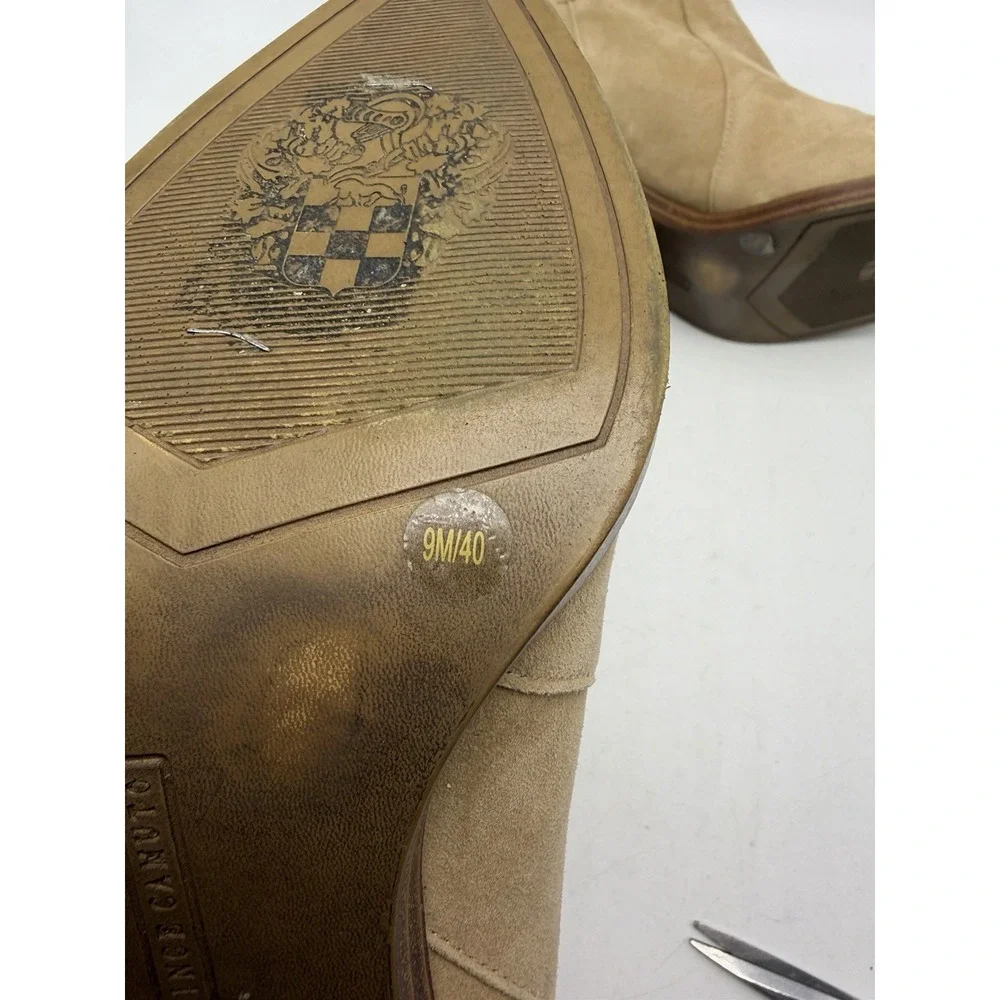 Vince Camuto Booties Womens 9 M Beige Ankle Gradesha Faux Suede Block Heel
